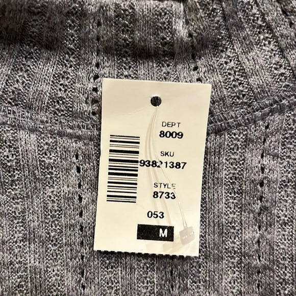 Aeropostale The OG Tee Collection Shrunken Tee in Gray Size M - Picture 2 of 6